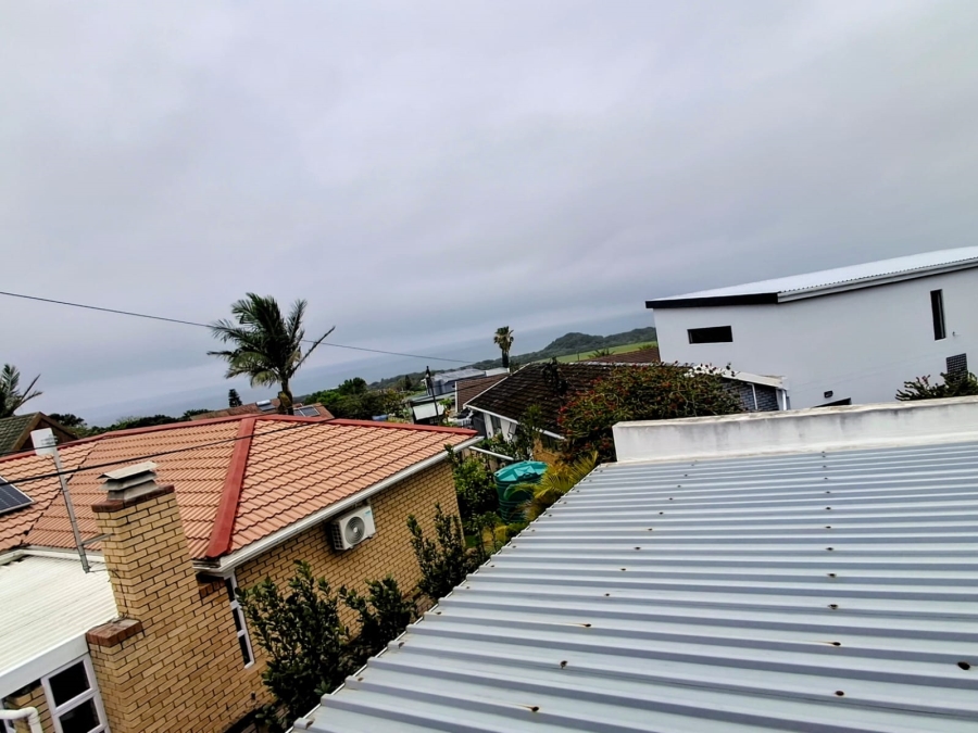 3 Bedroom Property for Sale in Sunrise On Sea Eastern Cape